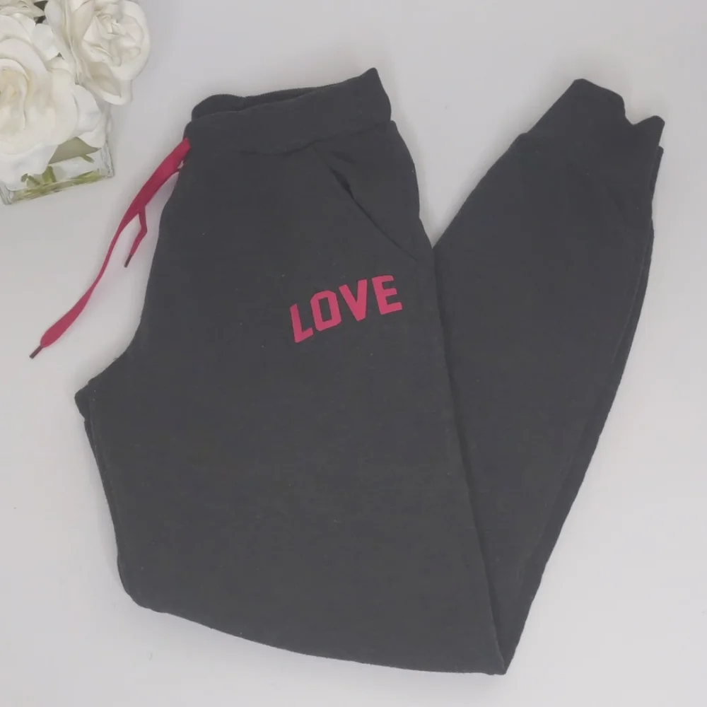 Supernova Sweater and Sweats Set Love size L
